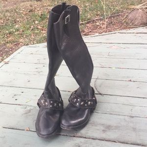 Brand new Golden Goose Italian black leather boots